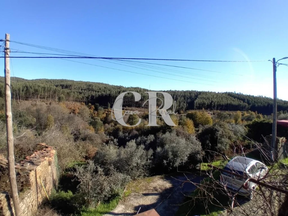 Moradia T3 para Venda em Castanheira de Pêra e Coentral Foto 14