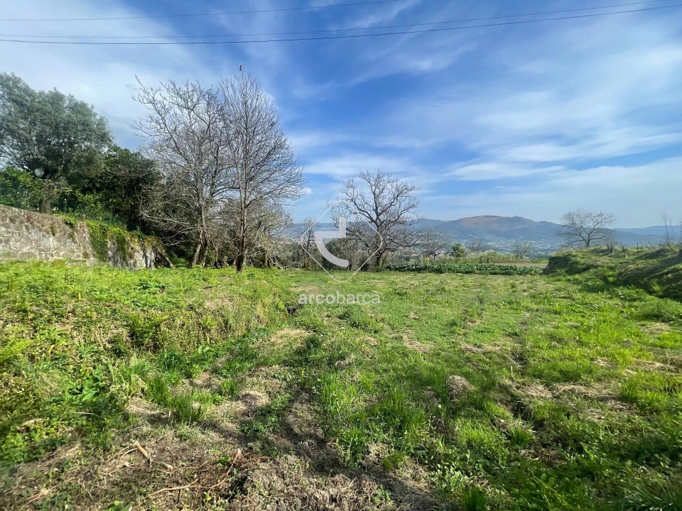 Terreno para Venda em Refoios do Lima Foto 1