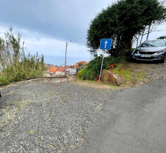 Terreno para Venda em Ribeira da Janela Foto 8