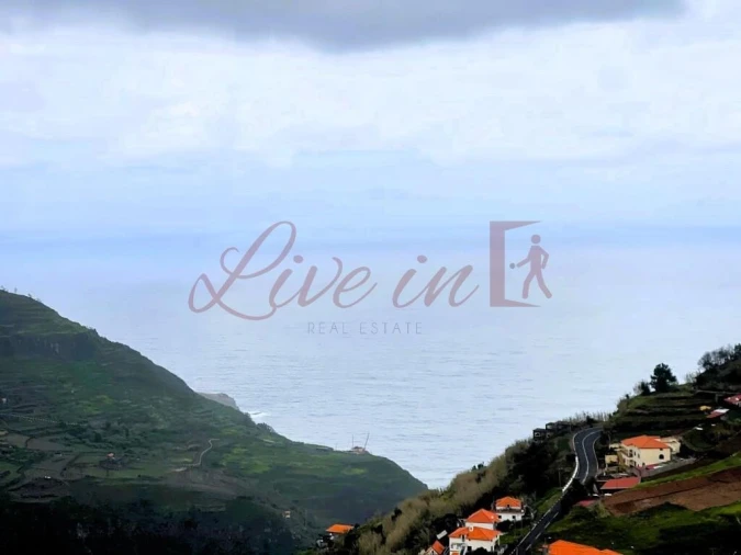 Terreno para Venda em Ribeira da Janela