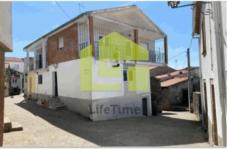 Moradia T3 para Venda em Vila Flor e Nabo Foto 1