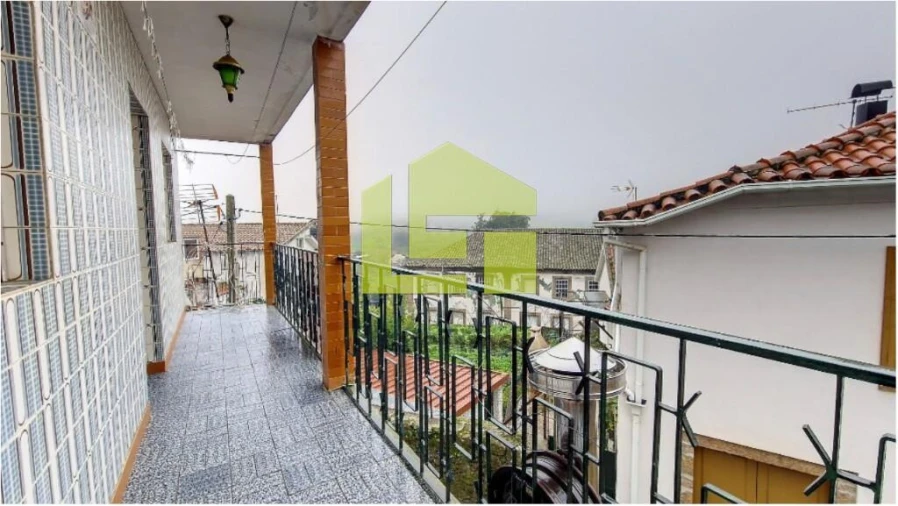 Moradia T3 para Venda em Vila Flor e Nabo Foto 3