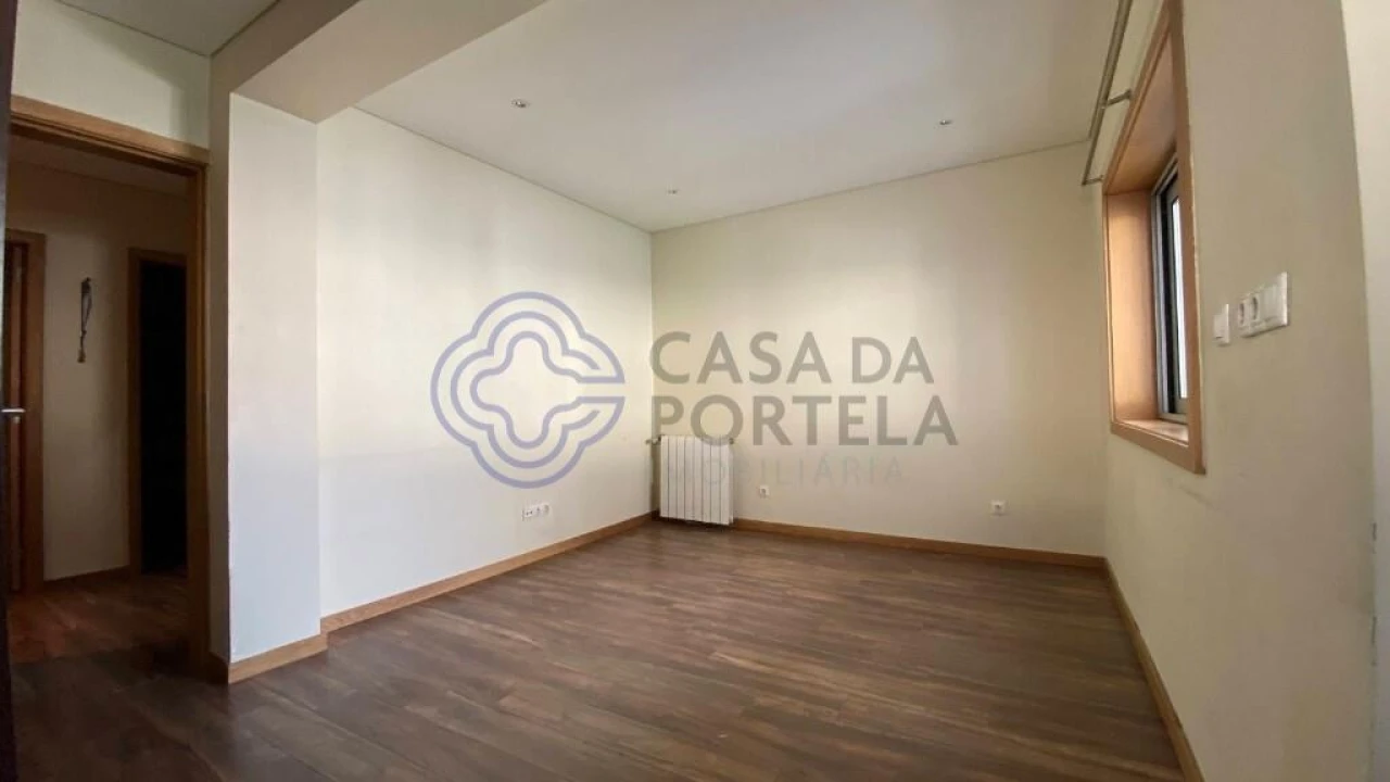 Prédio para Venda em São Mamede de Infesta e Senhora da Hora Foto 20