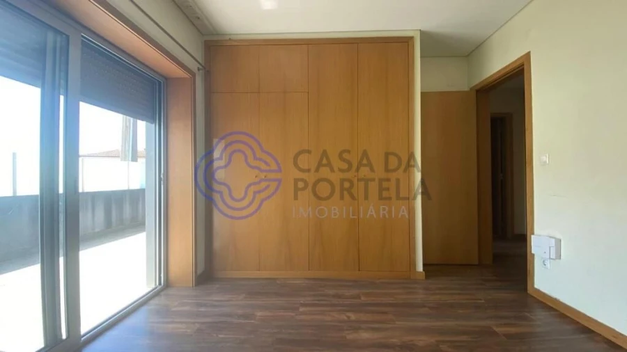 Prédio para Venda em São Mamede de Infesta e Senhora da Hora Foto 24