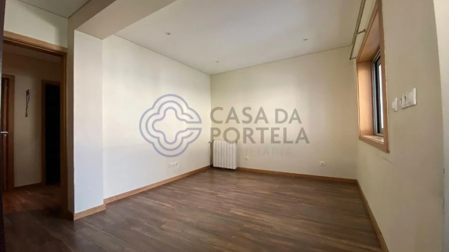 Prédio para Venda em São Mamede de Infesta e Senhora da Hora Foto 20