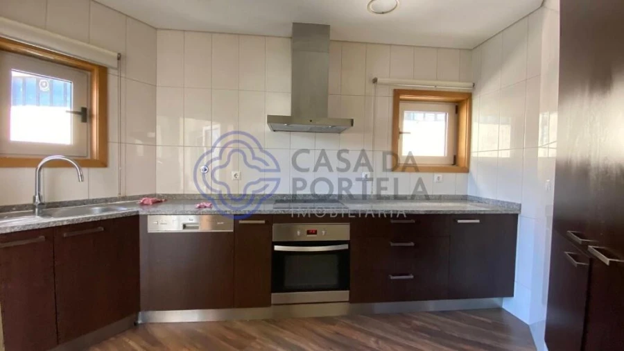 Prédio para Venda em São Mamede de Infesta e Senhora da Hora Foto 8