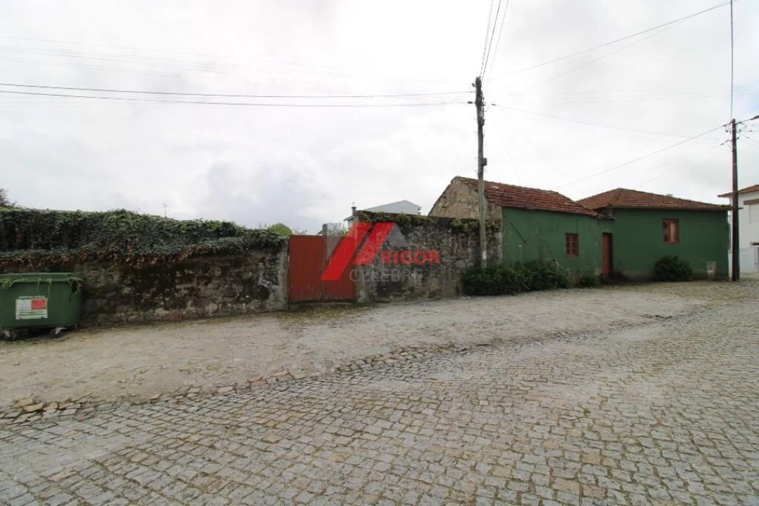 Moradia T3 para Venda em Junqueira Foto 1