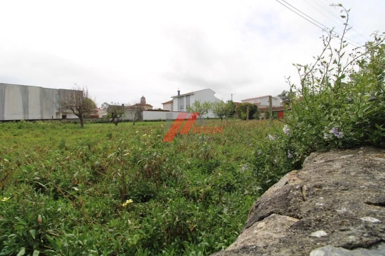 Moradia T3 para Venda em Junqueira Foto 6