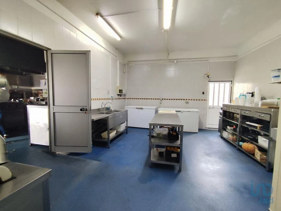 Moradia T3 para Venda em Painho e Figueiros Foto 13