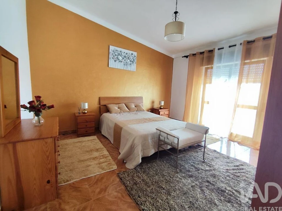 Moradia T3 para Venda em Painho e Figueiros Foto 17