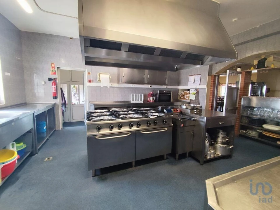 Moradia T3 para Venda em Painho e Figueiros Foto 10