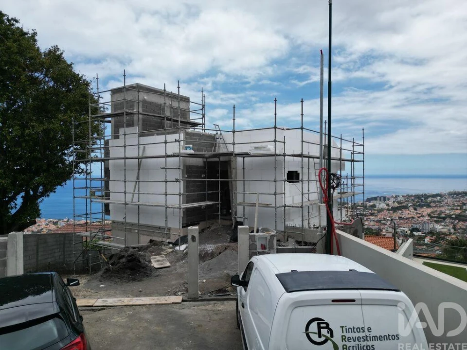 Moradia T3 para Venda em Monte Foto 4