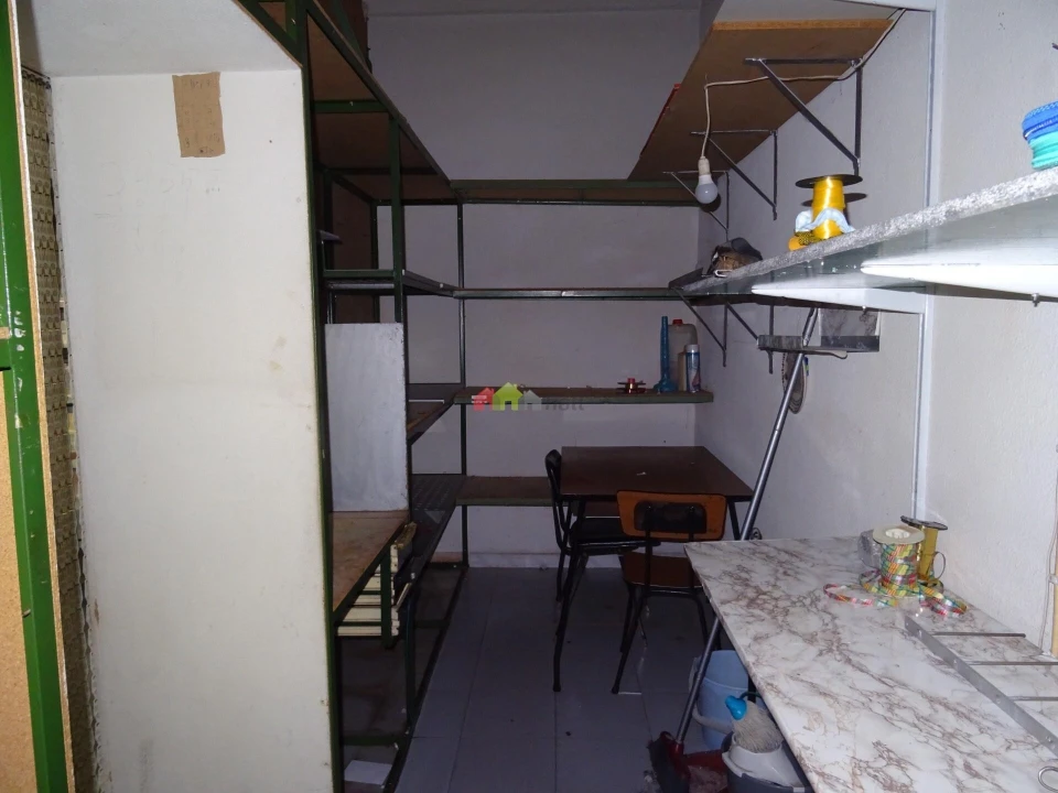 Loja para Venda em Santo Antonio da Charneca Foto 15