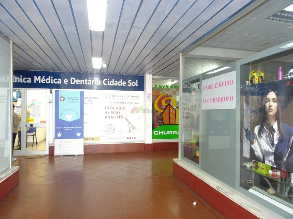 Loja para Venda em Santo Antonio da Charneca Foto 11