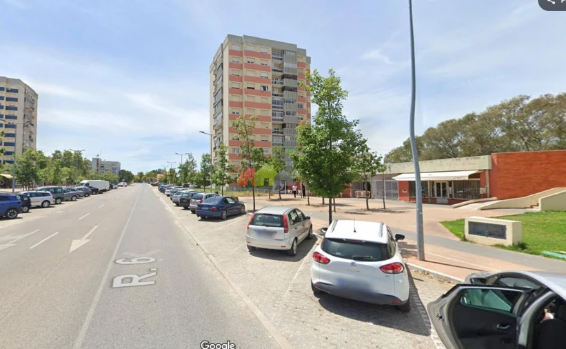 Loja para Venda em Santo Antonio da Charneca Foto 1