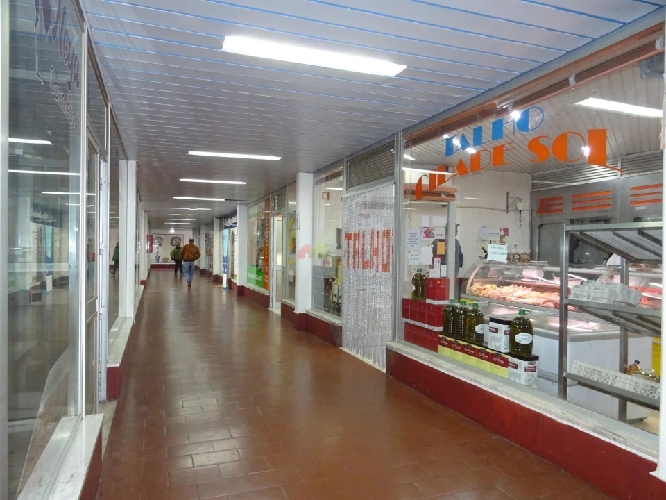 Loja para Venda em Santo Antonio da Charneca Foto 9