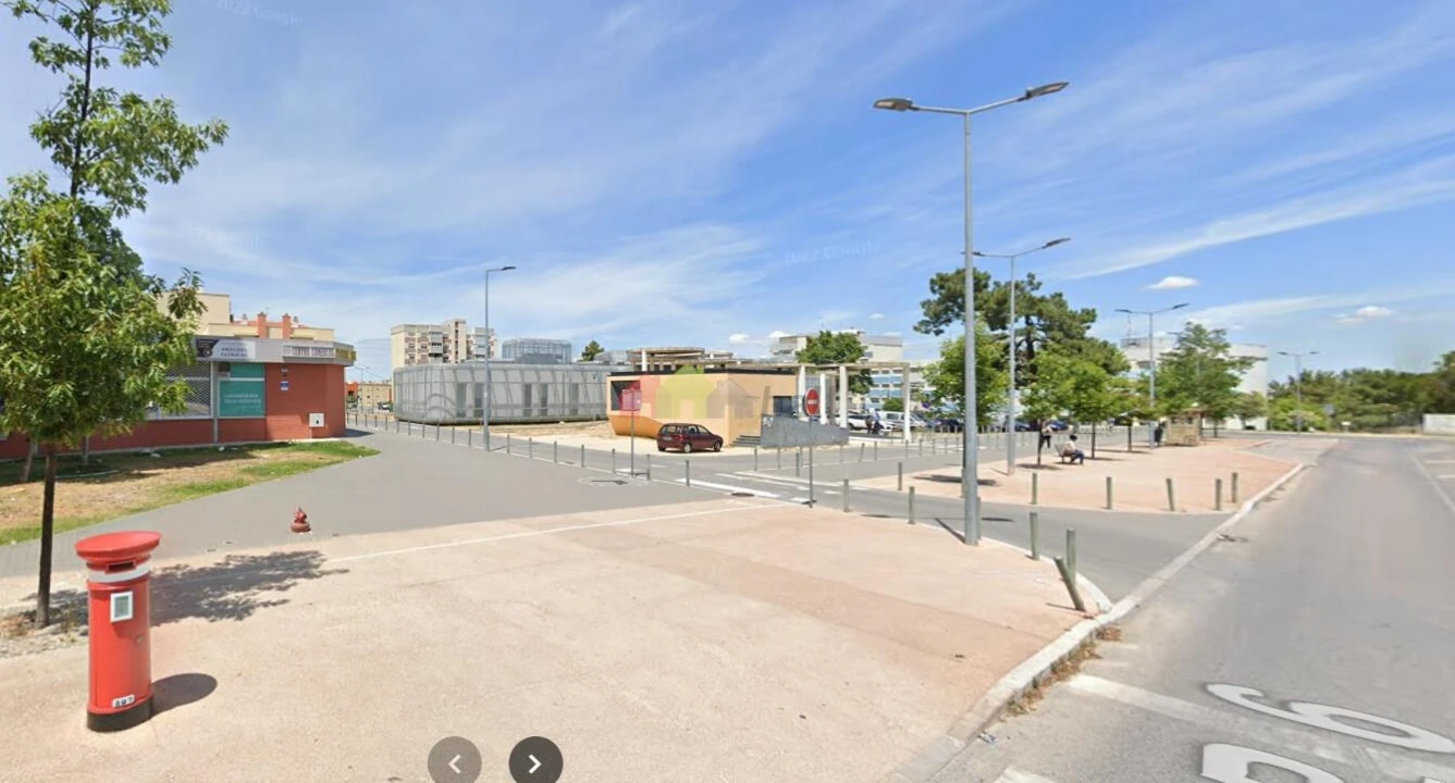 Loja para Venda em Santo Antonio da Charneca Foto 2