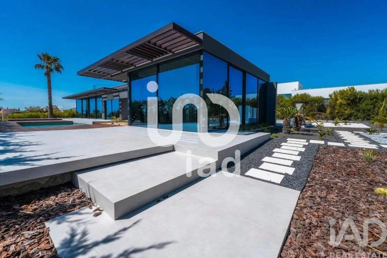 Moradia T4 para Venda em Lagoa e Carvoeiro Foto 20