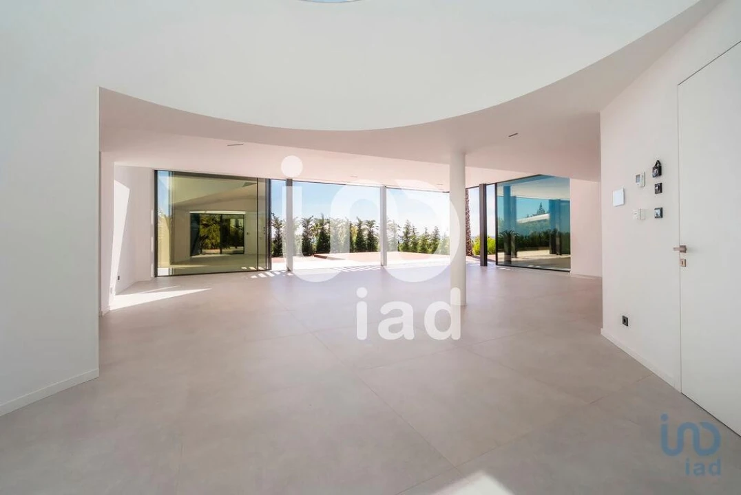 Moradia T4 para Venda em Lagoa e Carvoeiro Foto 4