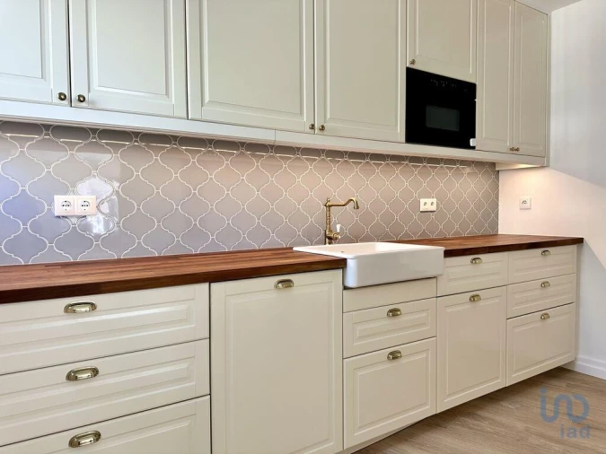 Apartamento T3 para Venda em Arroios Foto 13