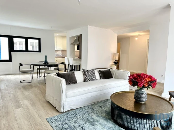 Apartamento T3 para Venda em Arroios Foto 6