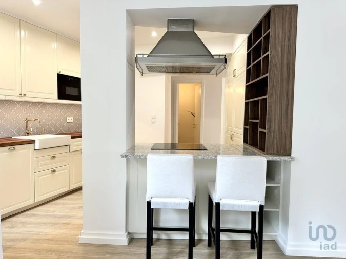 Apartamento T3 para Venda em Arroios Foto 12