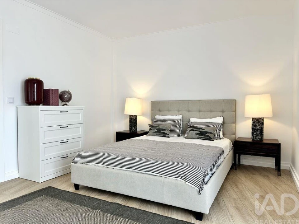 Apartamento T3 para Venda em Arroios Foto 17