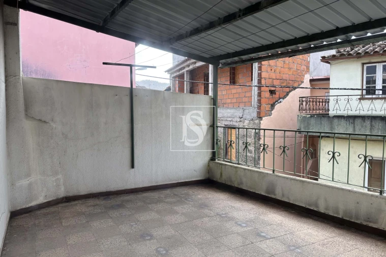 Moradia T3 para Venda em Ferreiros do Dão Foto 23