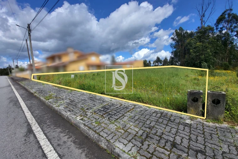 Terreno para Venda em Molelos Foto 3