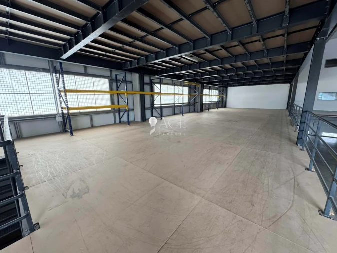 Prédio para Venda em Santo Antão e São Julião do Tojal Foto 26