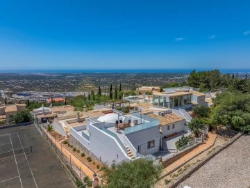 Moradia T3 para Venda em Santa Barbara de Nexe