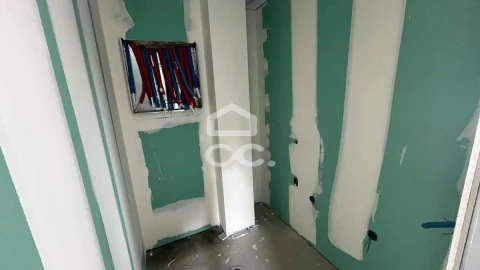Apartamento T1 para Venda em Darque