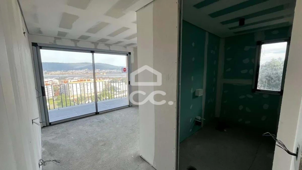 Apartamento T1 para Venda em Darque Foto 9