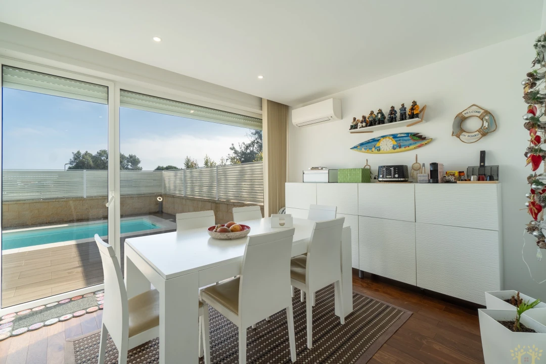 Moradia T4 para Venda em Tavira (Santa Maria e Santiago) Foto 10