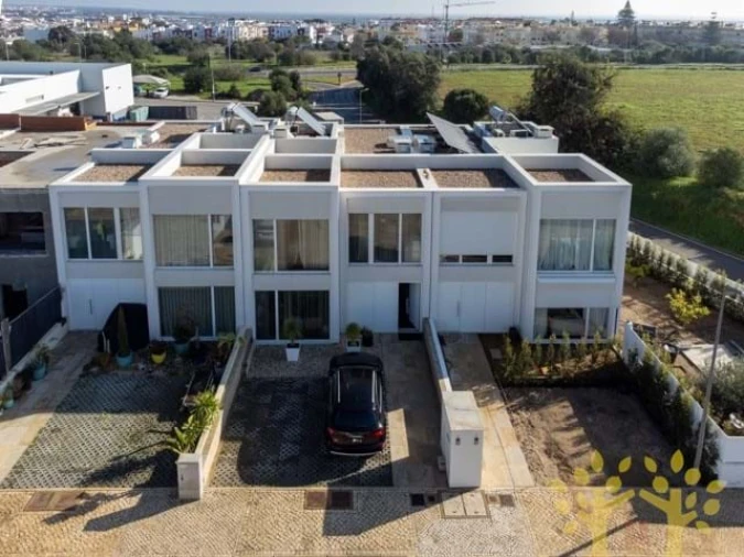 Moradia T4 para Venda em Tavira (Santa Maria e Santiago) Foto 2