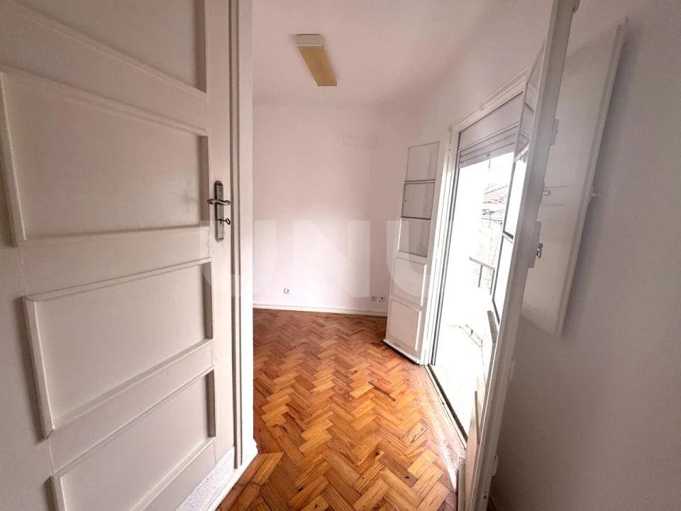 Moradia T2 para Venda em Escalos de Cima e Lousa Foto 12