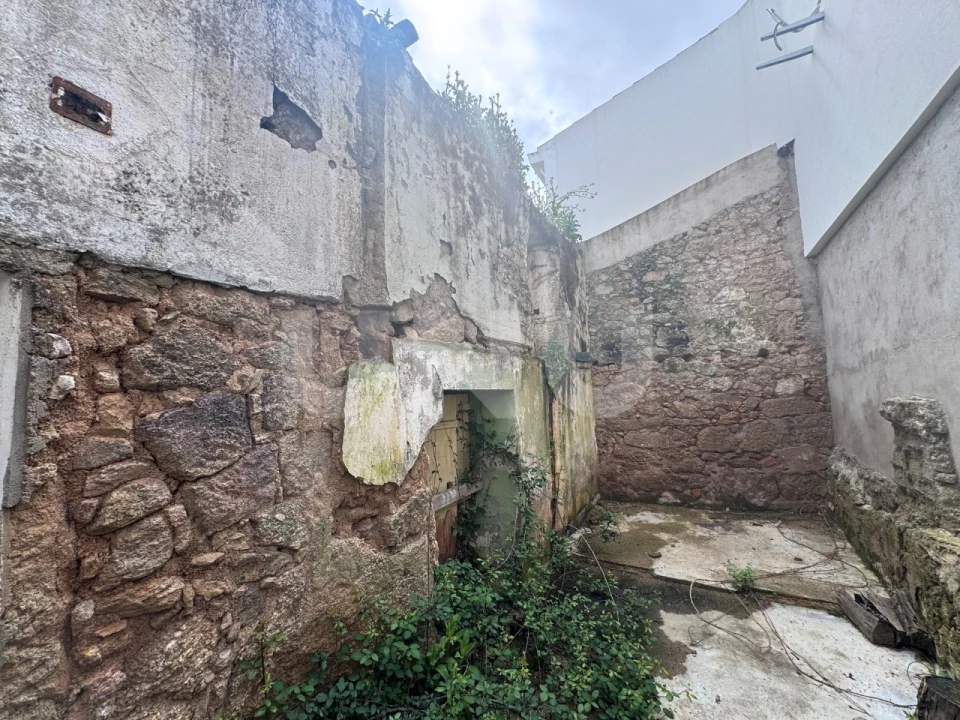 Moradia T2 para Venda em Escalos de Cima e Lousa Foto 22