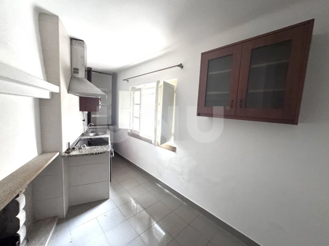 Moradia T2 para Venda em Escalos de Cima e Lousa Foto 4