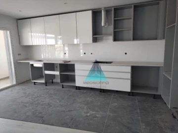 Apartamento T3 para Venda em Corroios