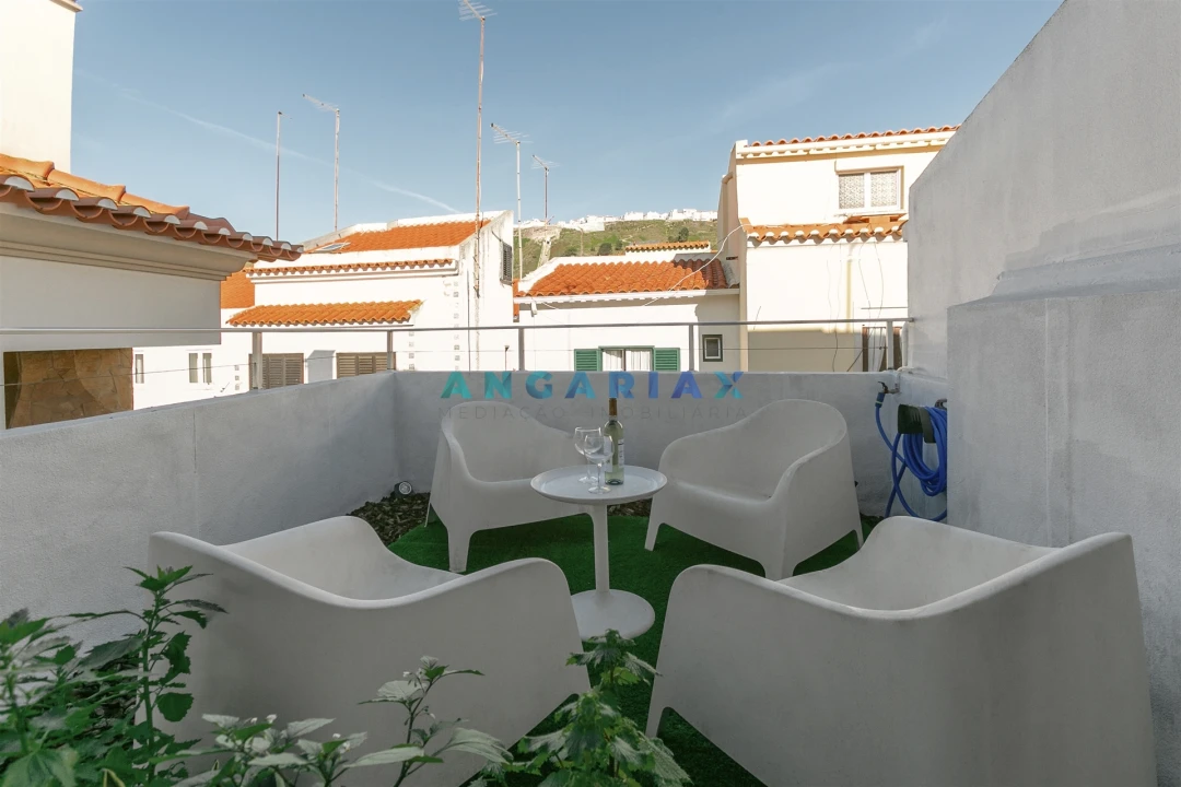 Moradia T1 para Venda em Nazare Foto 16