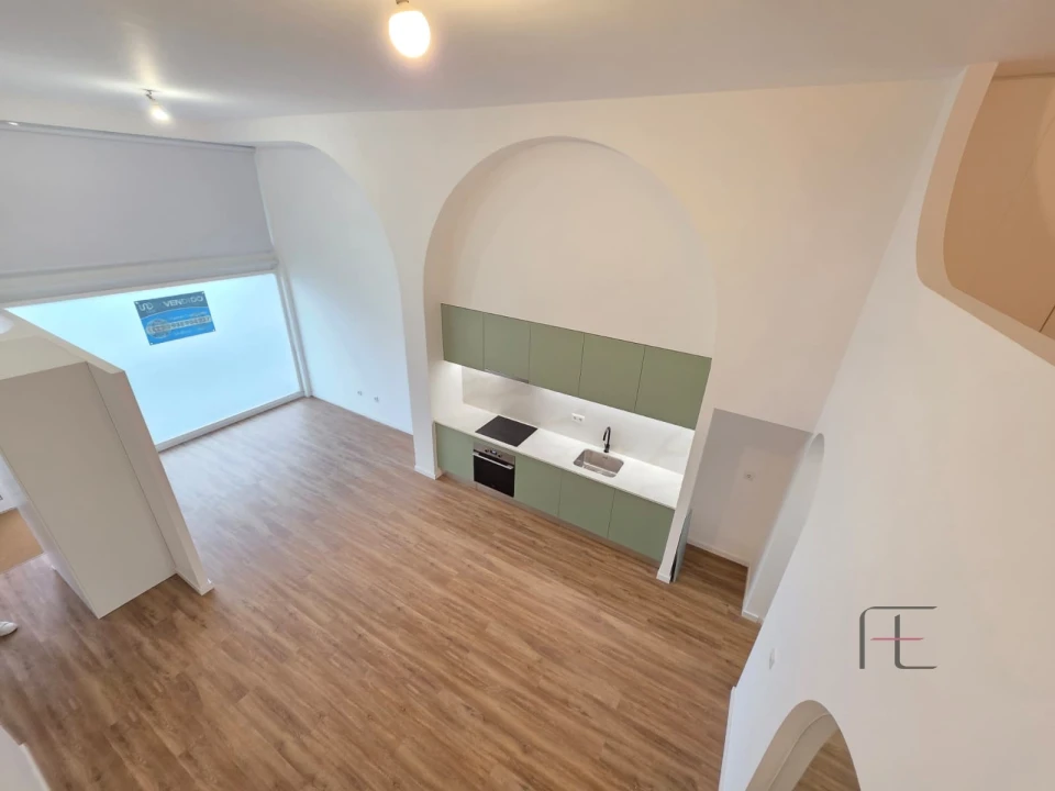 Apartamento T0 para Venda em Aguas Santas Foto 20