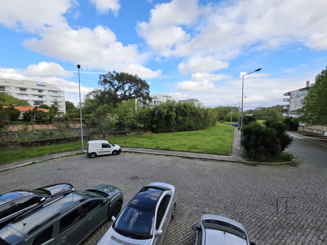 Apartamento T0 para Venda em Aguas Santas Foto 11