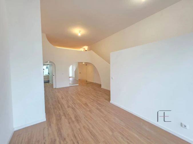 Apartamento T0 para Venda em Aguas Santas Foto 23