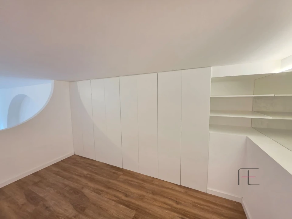 Apartamento T0 para Venda em Aguas Santas Foto 12