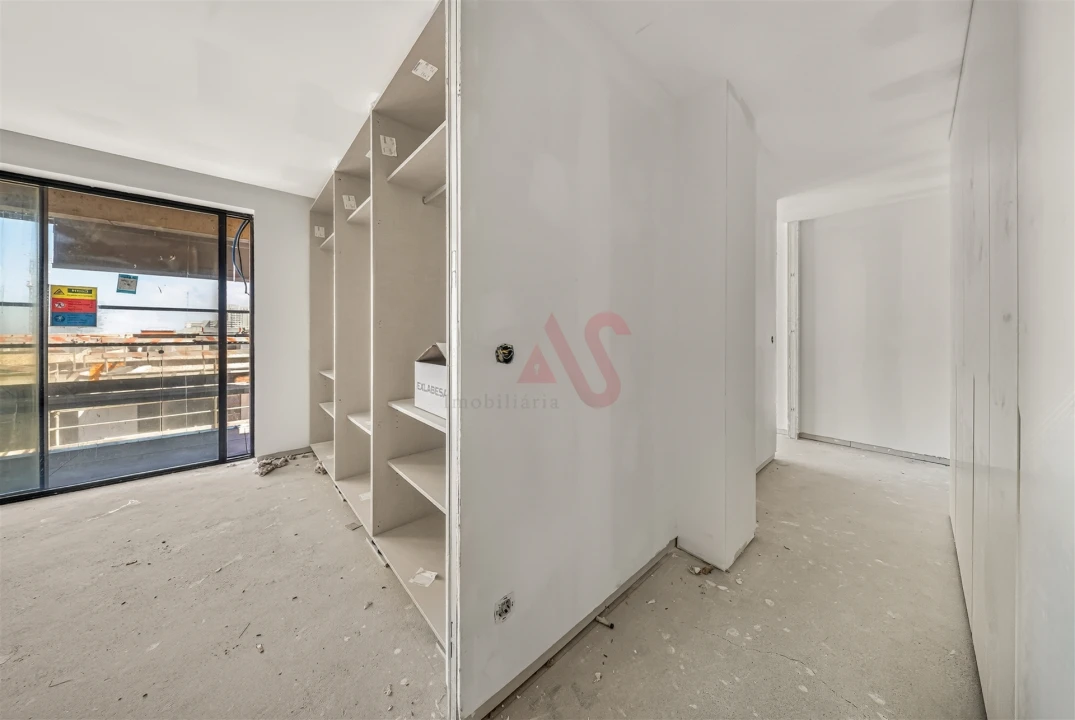 Apartamento T2 para Venda em Espinho Foto 26