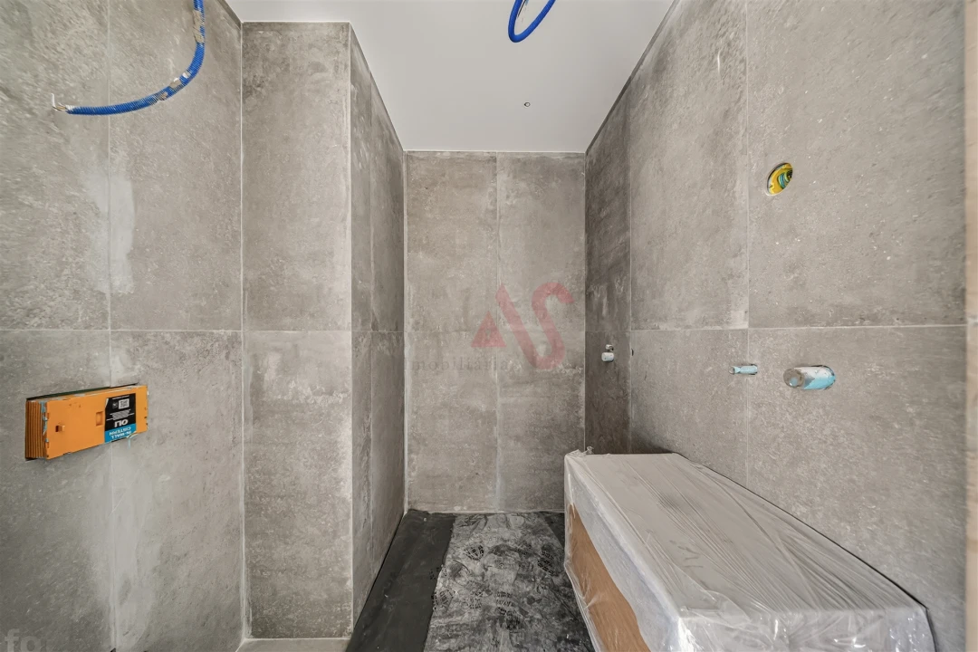 Apartamento T2 para Venda em Espinho Foto 34