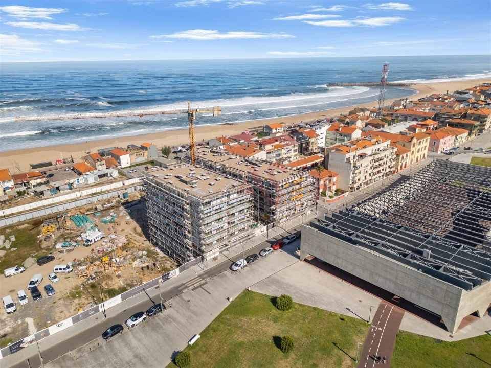 Apartamento T1 para Venda em Espinho Foto 2