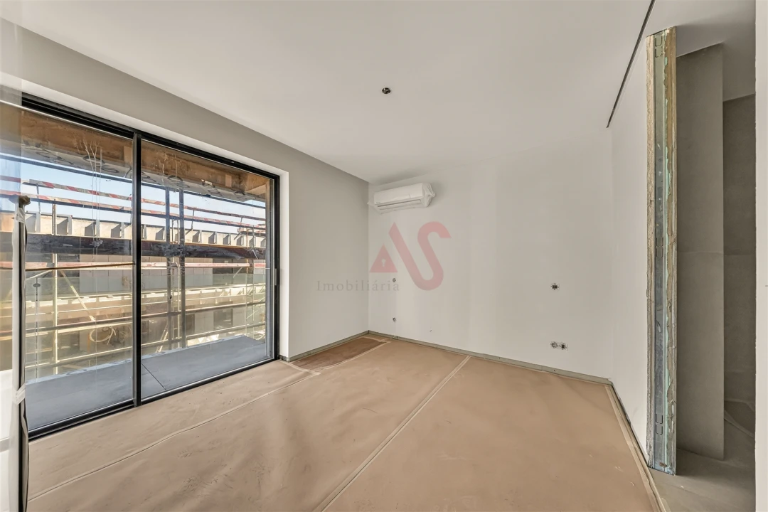 Apartamento T1 para Venda em Espinho Foto 6