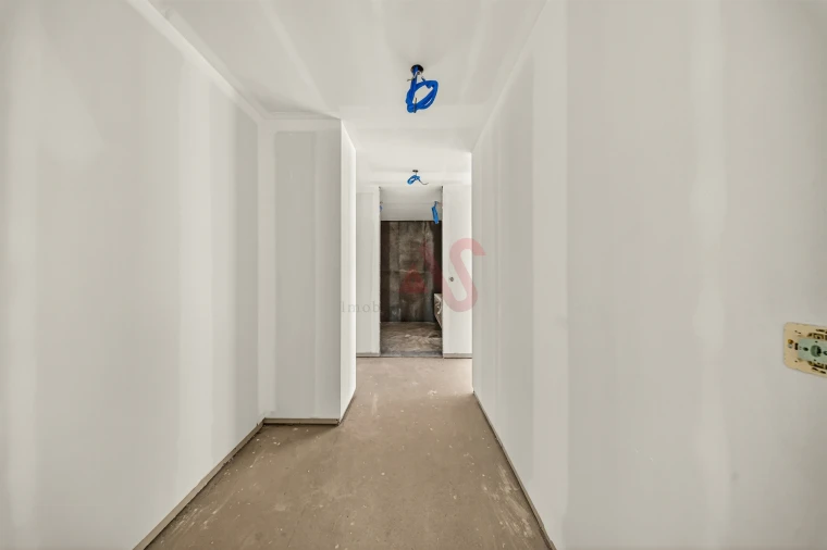 Apartamento T2 para Venda em Espinho Foto 40