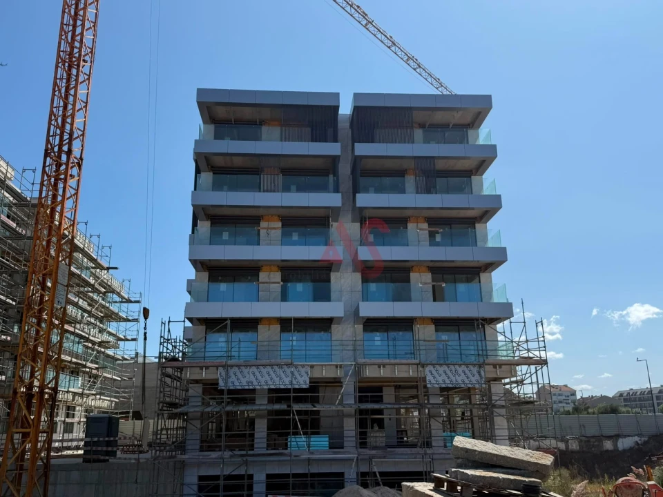 Apartamento T2 para Venda em Espinho Foto 43
